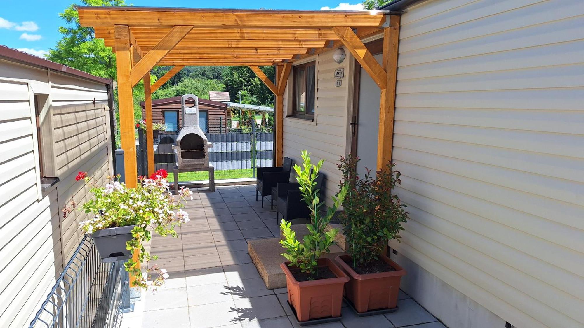 Bungalows Michalka - โปดไฮสกา ภายนอก รูปภาพ