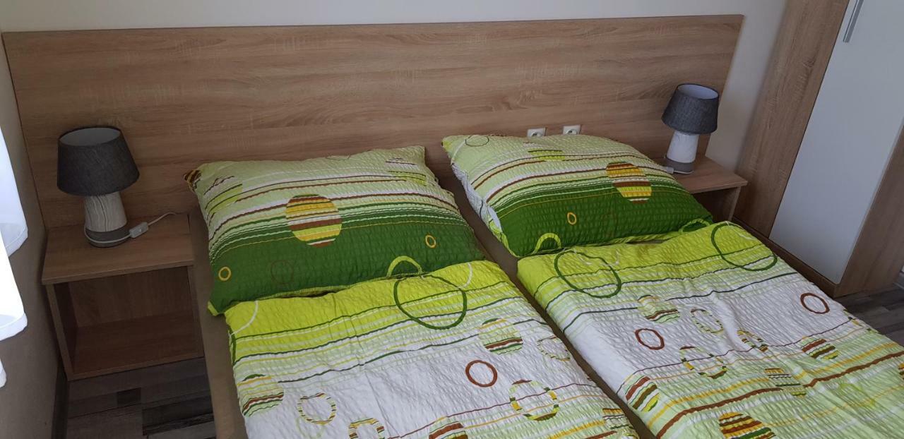 Bungalows Michalka - โปดไฮสกา ภายนอก รูปภาพ